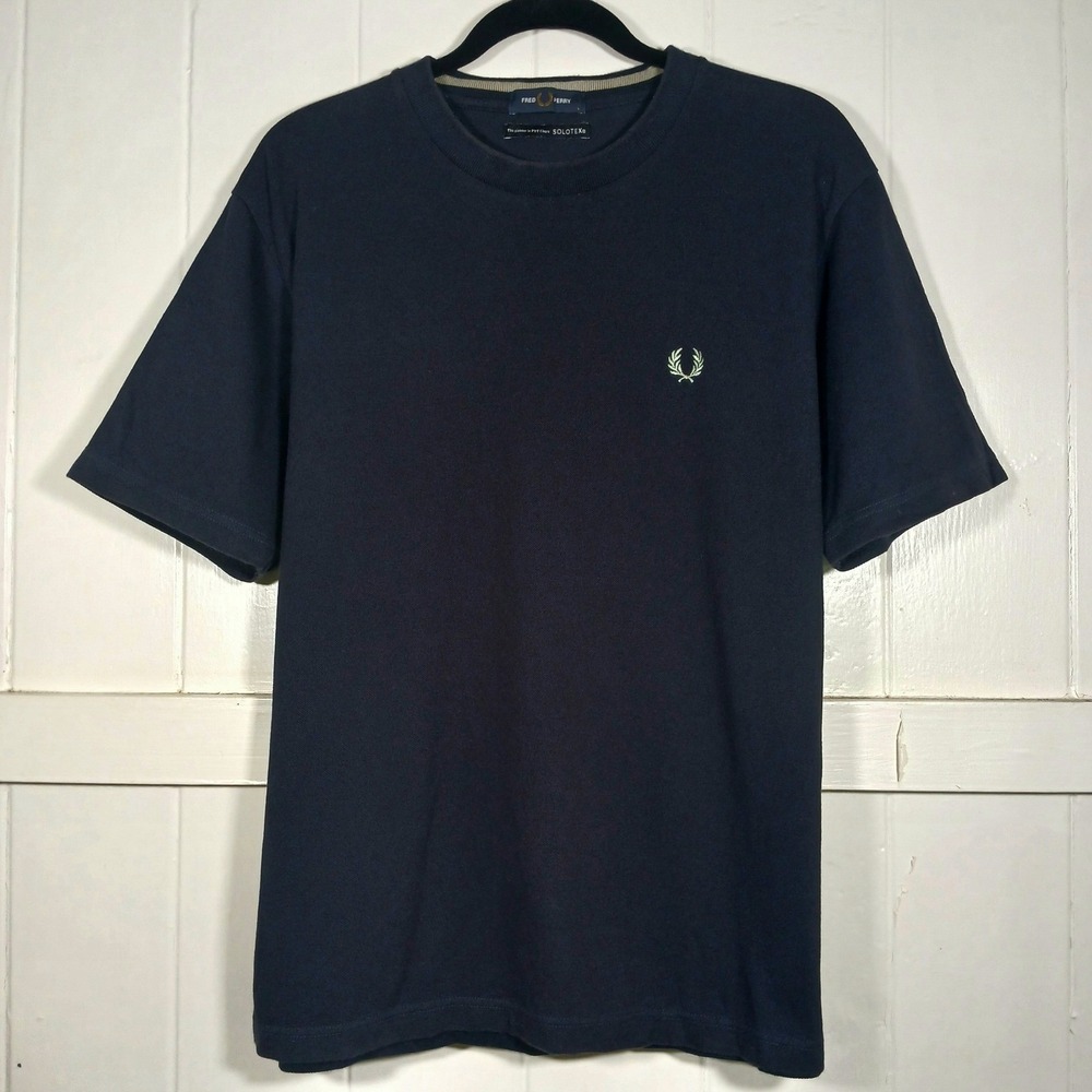Fred Perry  SOLOTEX Navy Blue Crew Neck T-Shirt Mens Large FZ1923 Laurel Wreath‎